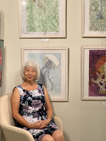 Helene Pappas and her jellyfish artwork